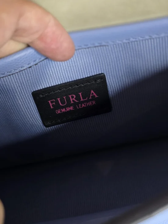 New Furla Light Blue Leather Shoulder Bag with Gold Chain - Picture 11 of 14